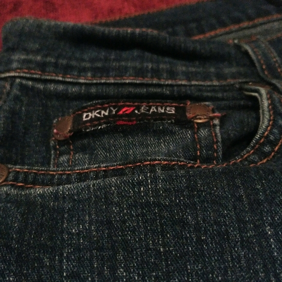 Dkny Denim - 🌻DKNY straight leg mid-rise dark wash jeans
